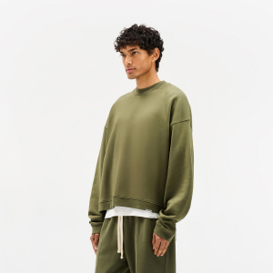 represent-initial-boxy-sweater-army-green-01